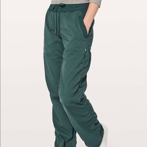 Lululemon Dance Studio Pants III NWT Sz 8 Lined